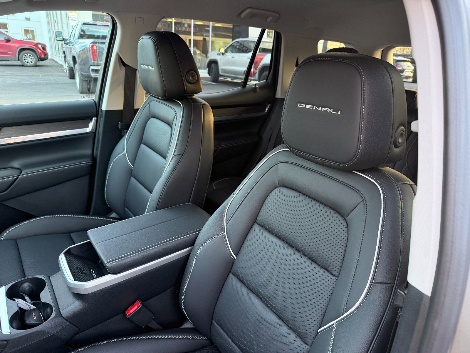 New 2026 GMC Terrain Denali image 14