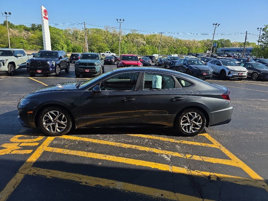 Used 2023 Hyundai Sonata SEL FWD image 7