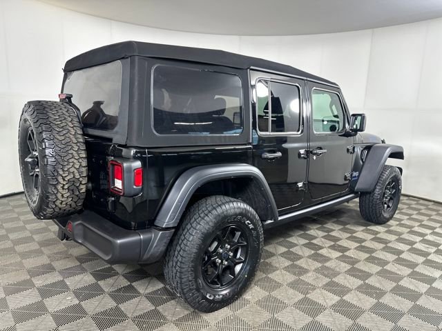 Used 2024 Jeep Wrangler Unlimited image 3