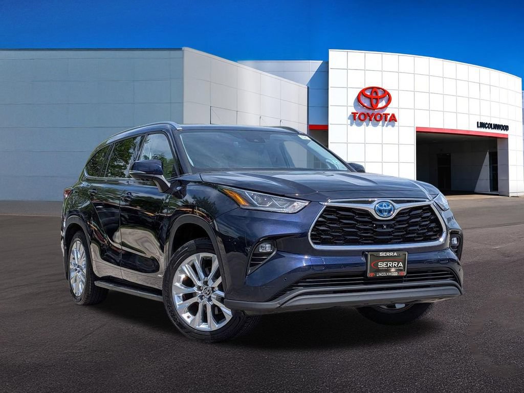 Used 2023 Toyota Highlander Limited AWD/4WD image 3