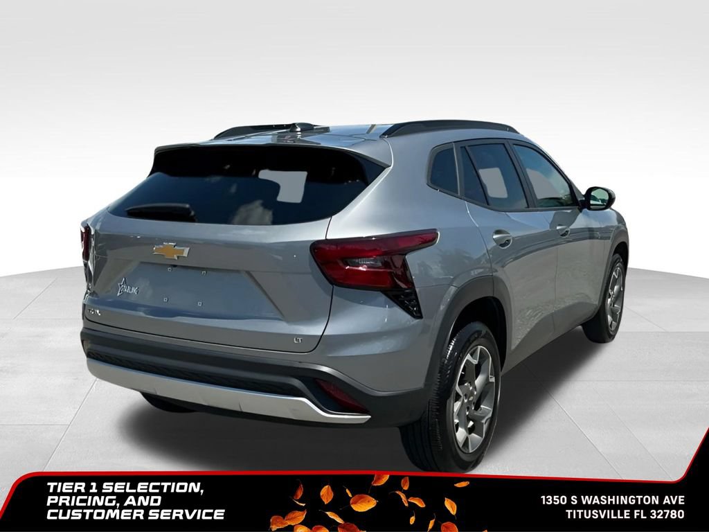 Used 2025 Chevrolet Trax LT w/ LT Convenience Package FWD image 8