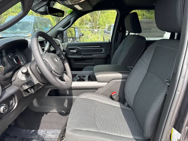 New 2026 RAM 3500 Big Horn AWD/4WD image 14