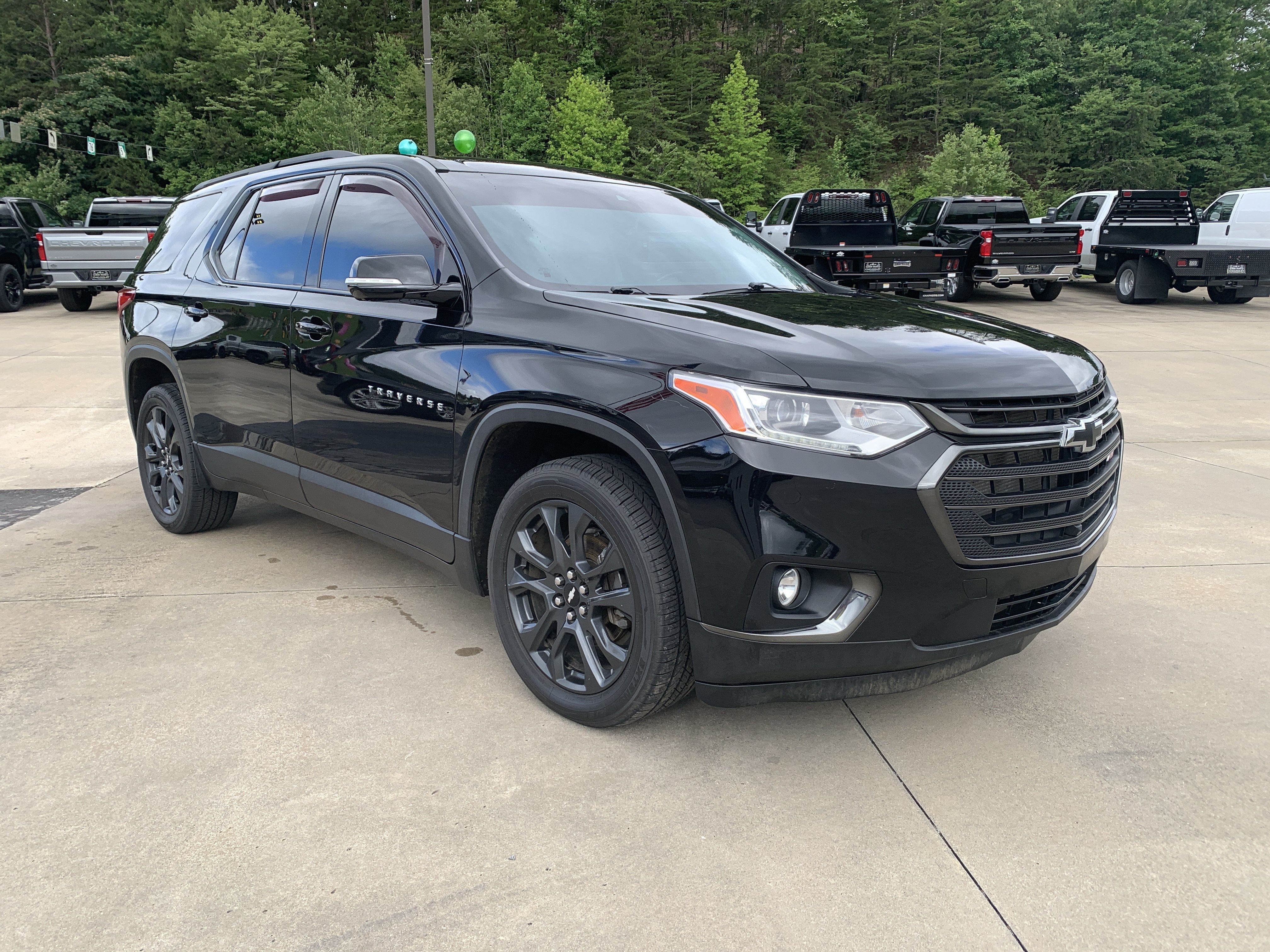Used 2020 Chevrolet Traverse RS FWD image 11