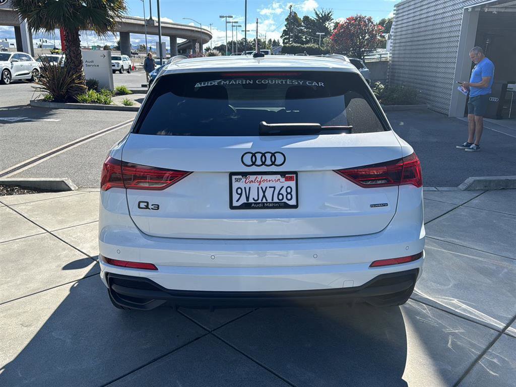 Used 2025 Audi Q3 2.0T Premium Plus w/ Premium Plus Package image 7