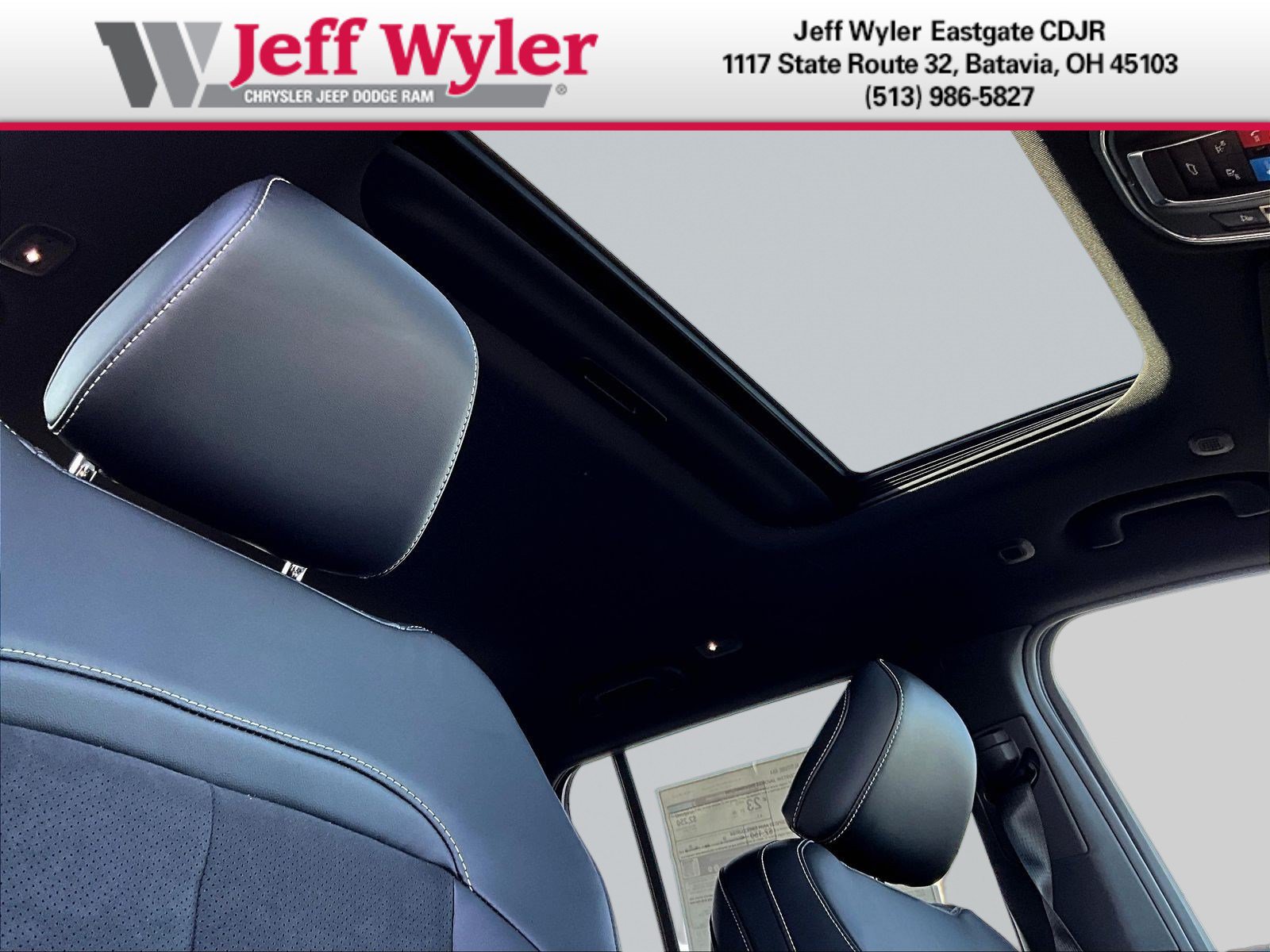 New 2026 Jeep Grand Cherokee Altitude AWD/4WD image 13