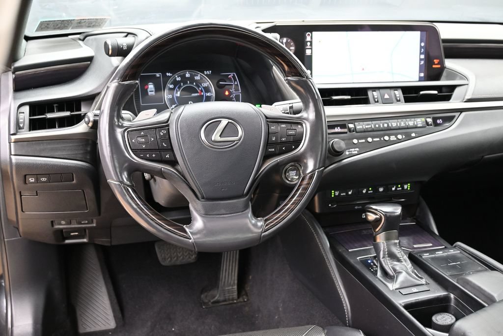 Used 2019 Lexus ES 350 Ultra Luxury w/ Accessory Package 2 FWD image 35