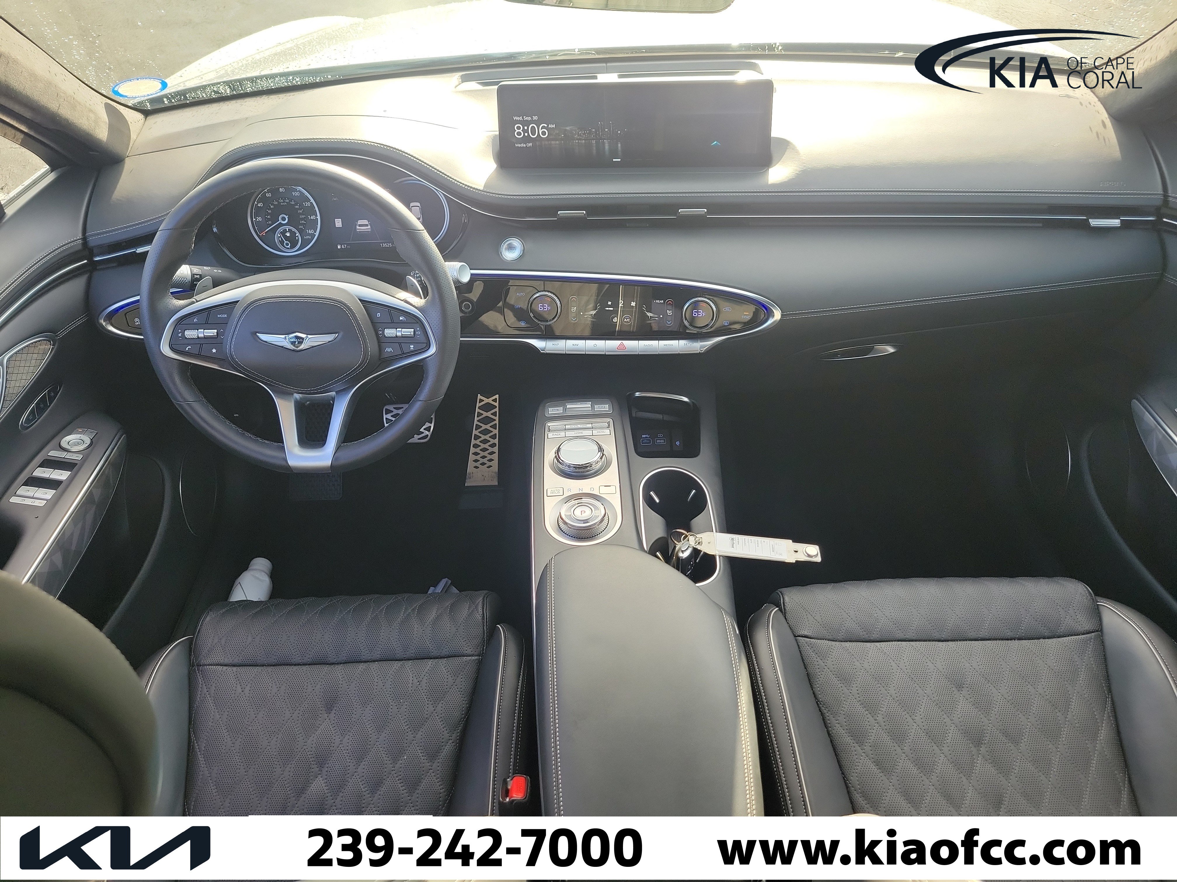 Used 2025 Genesis GV70 3.5T Sport w/ Sport Advanced Package AWD/4WD image 16