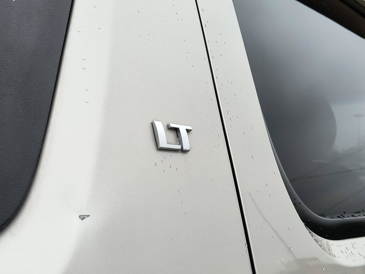 Used 2008 Chevrolet Avalanche LT RWD image 6