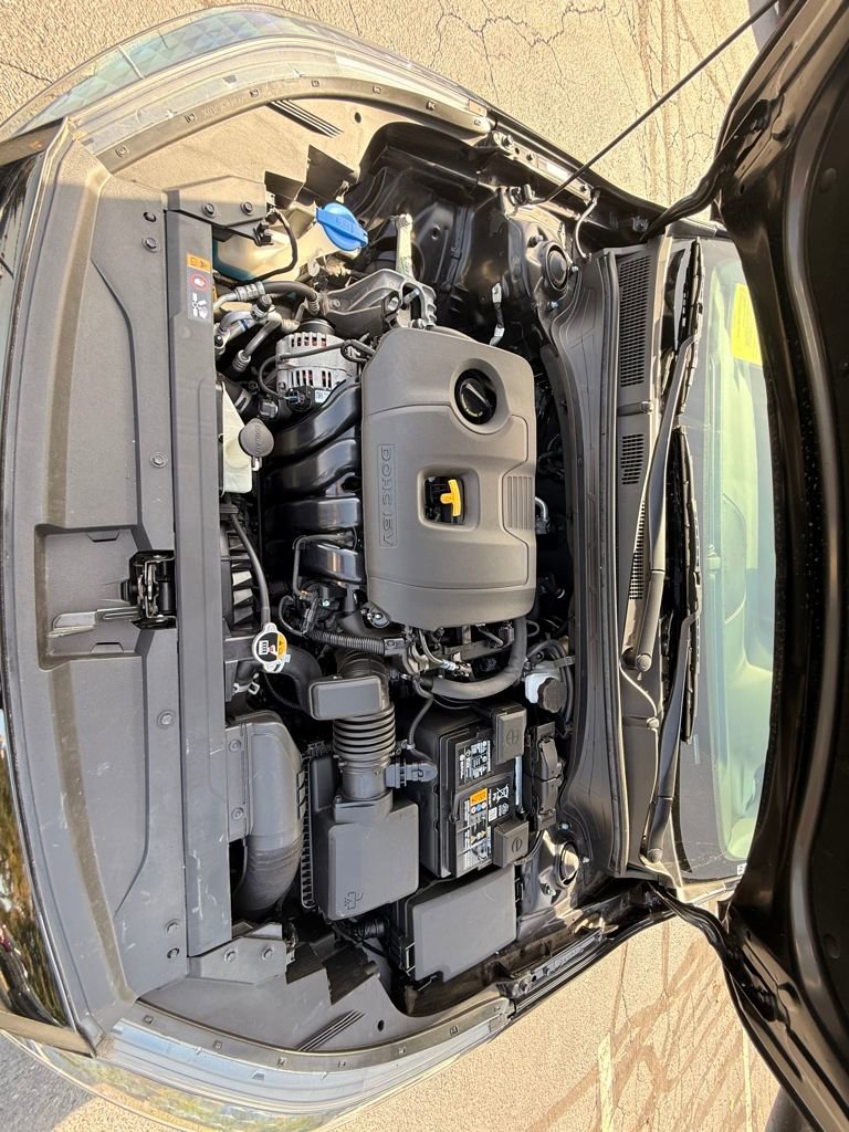 Used 2023 Kia Forte LXS w/ LXS Technology Package image 12