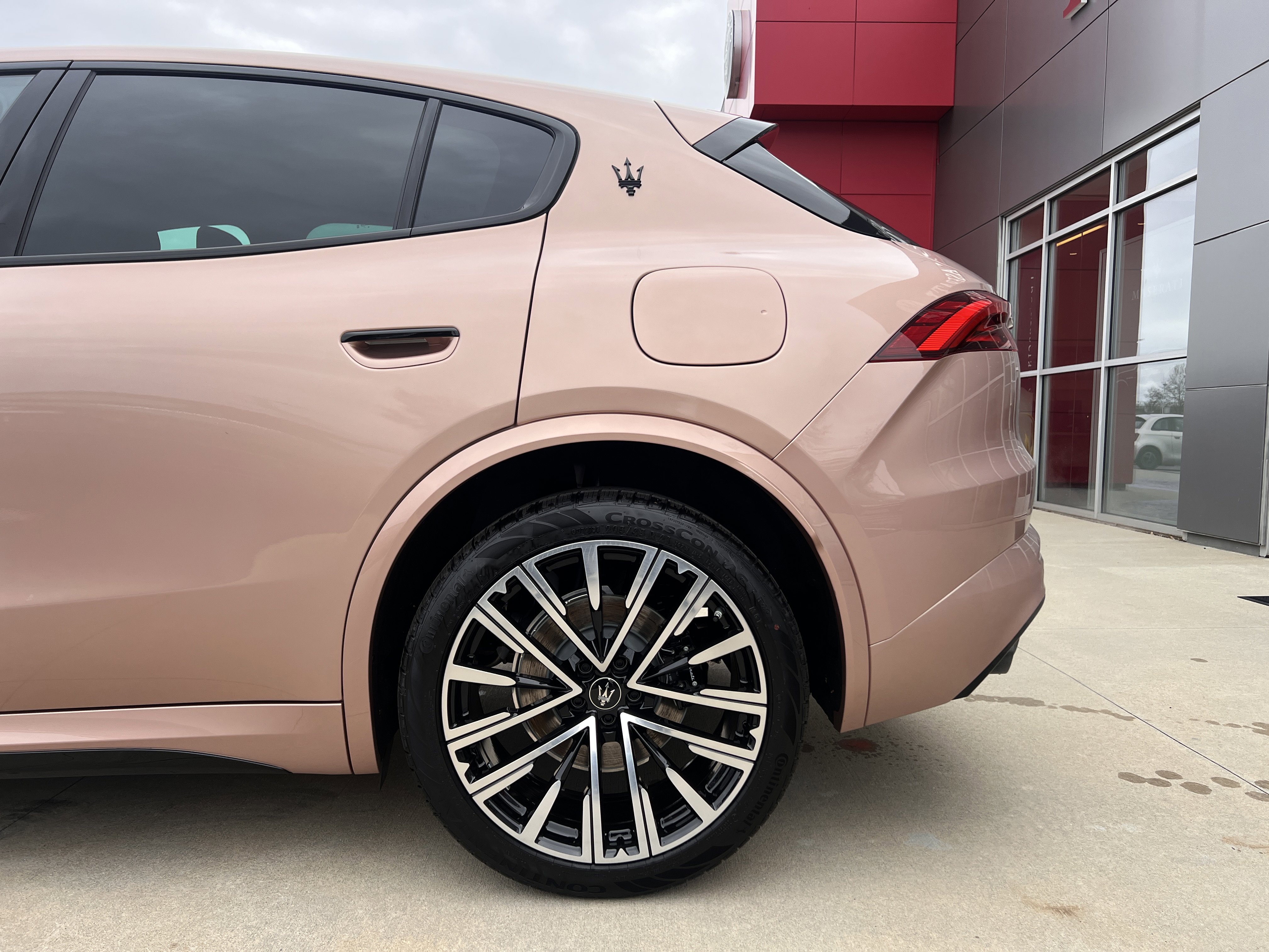 New 2025 Maserati Grecale Modena image 12