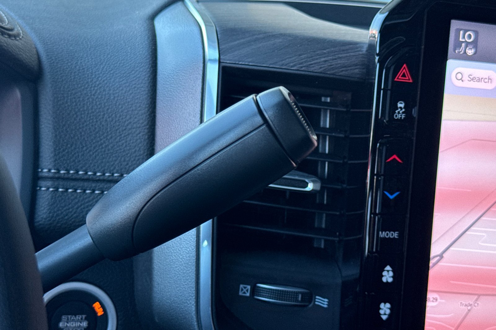 New 2026 RAM 3500 Laramie AWD/4WD image 20