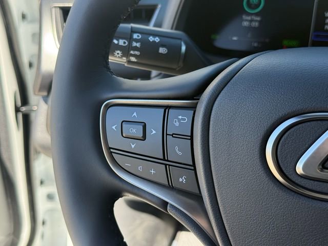 New 2026 Lexus UX 300h FWD image 16