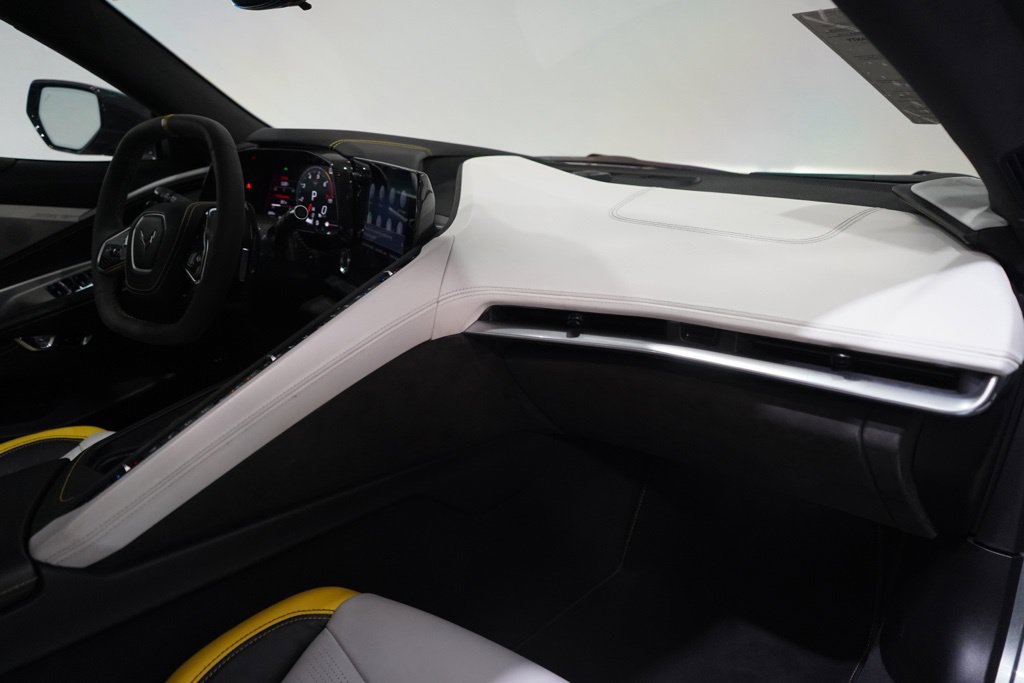 Used 2022 Chevrolet Corvette Stingray Premium Conv RWD image 20