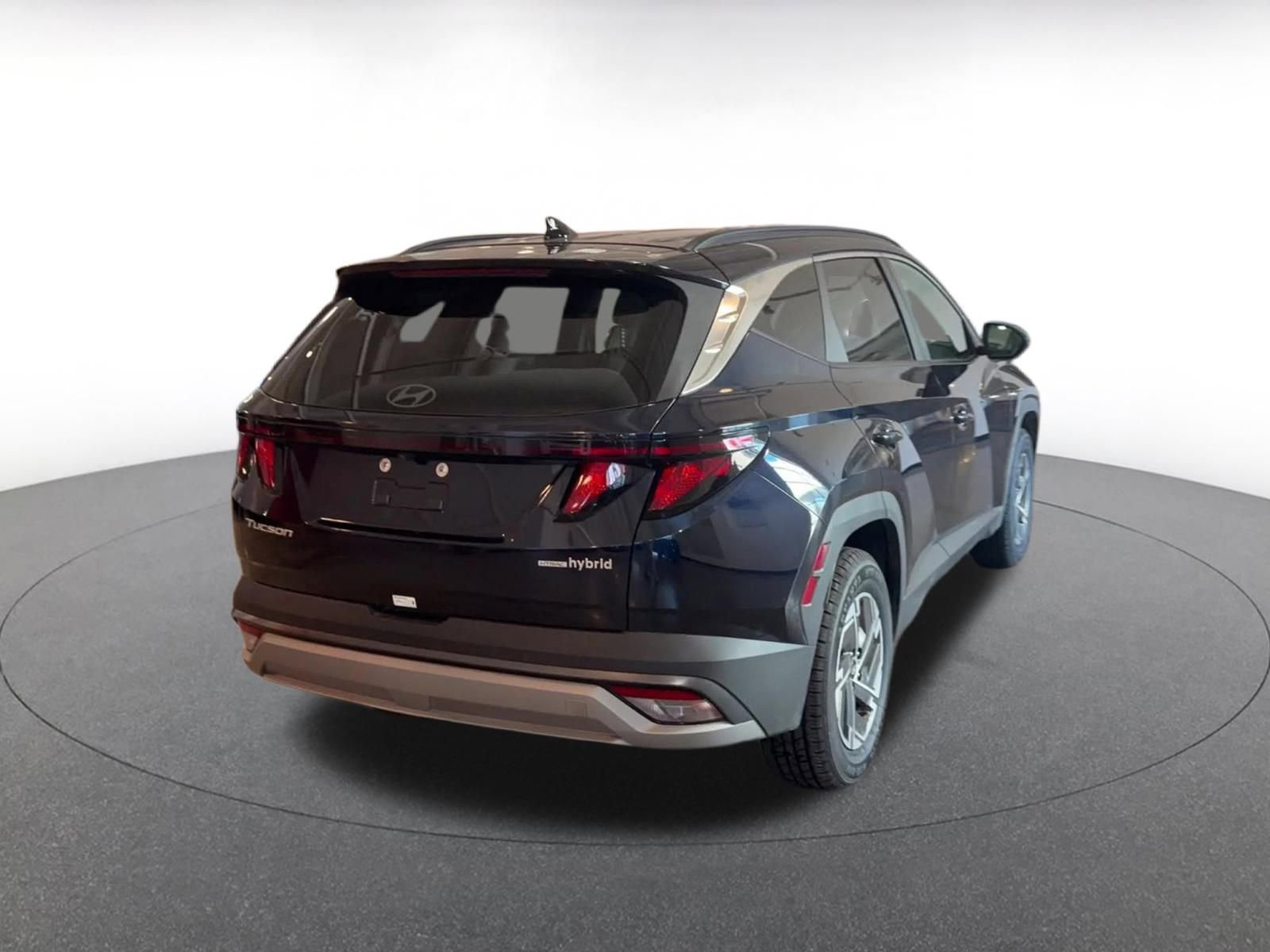 Used 2025 Hyundai Tucson Blue image 15