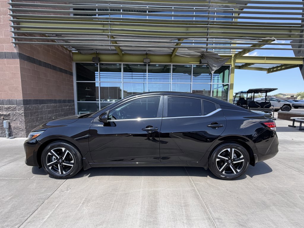Used 2025 Nissan Sentra SV FWD image 7