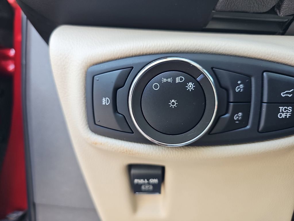 Used 2020 Lincoln Nautilus Reserve FWD image 30