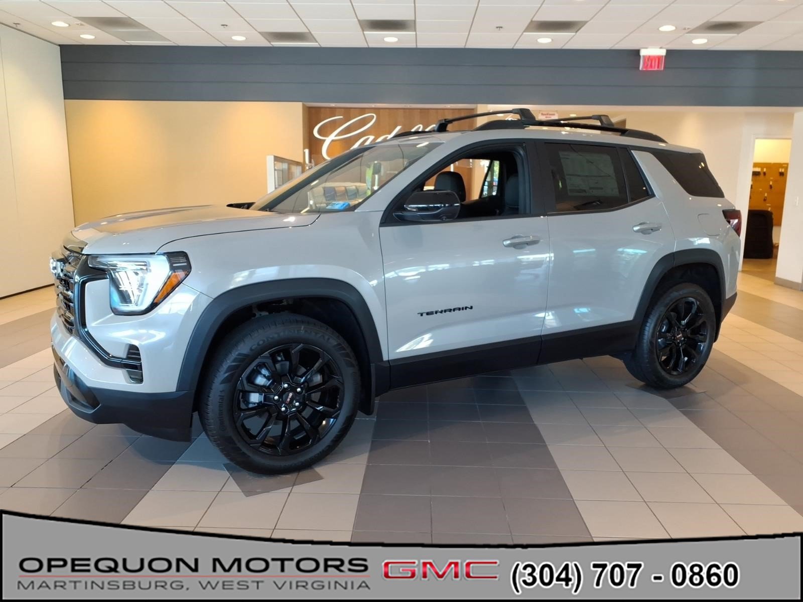 New 2026 GMC Terrain Elevation w/ Elevation Premium Package AWD/4WD image 2