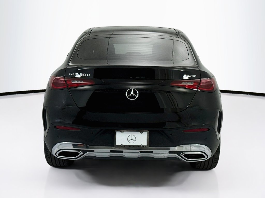 Used 2024 Mercedes-Benz GLC 300 4MATIC image 6