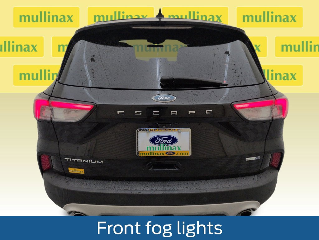 Certified 2020 Ford Escape Titanium AWD/4WD image 31