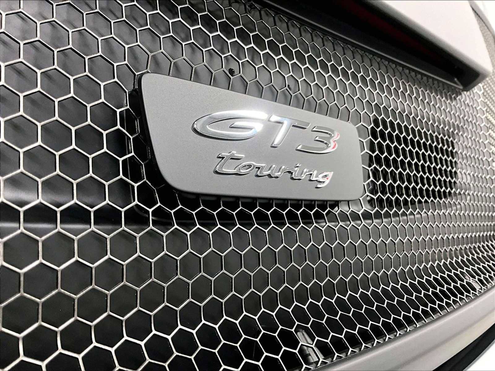 Used 2026 Porsche 911 GT3 image 40