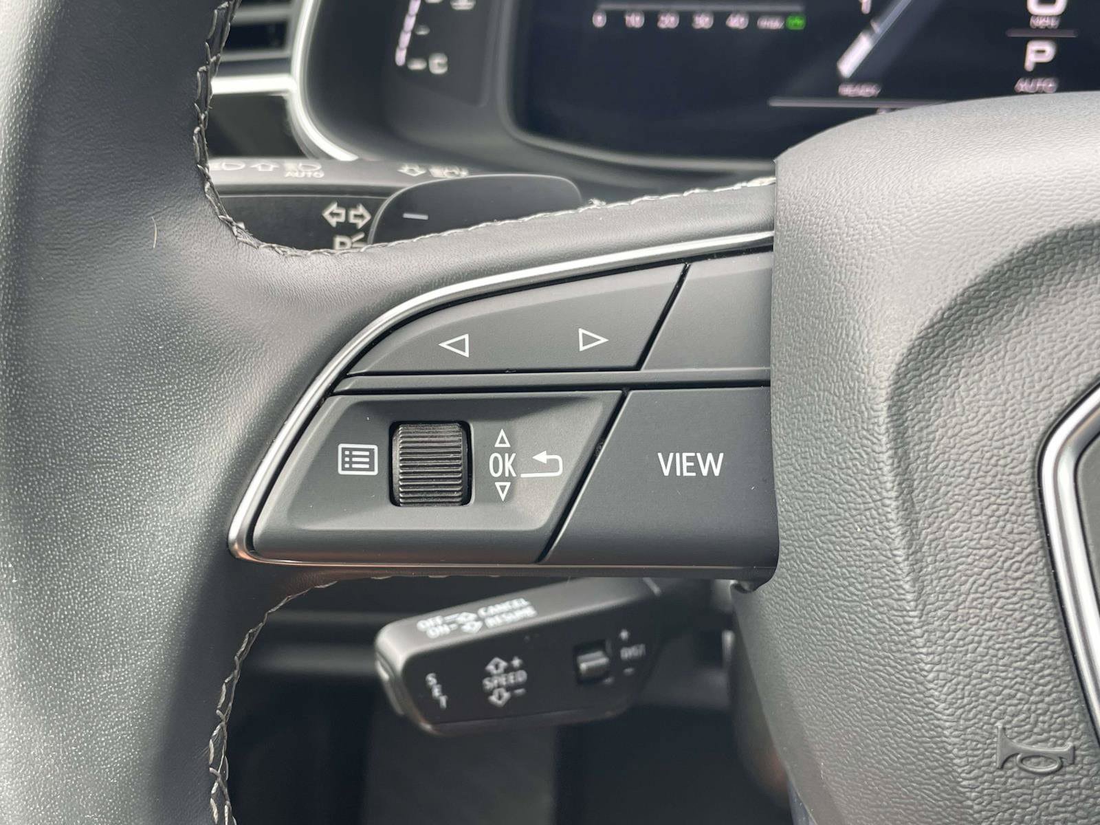 Certified 2025 Audi Q7 2.0T Premium Plus AWD/4WD image 22