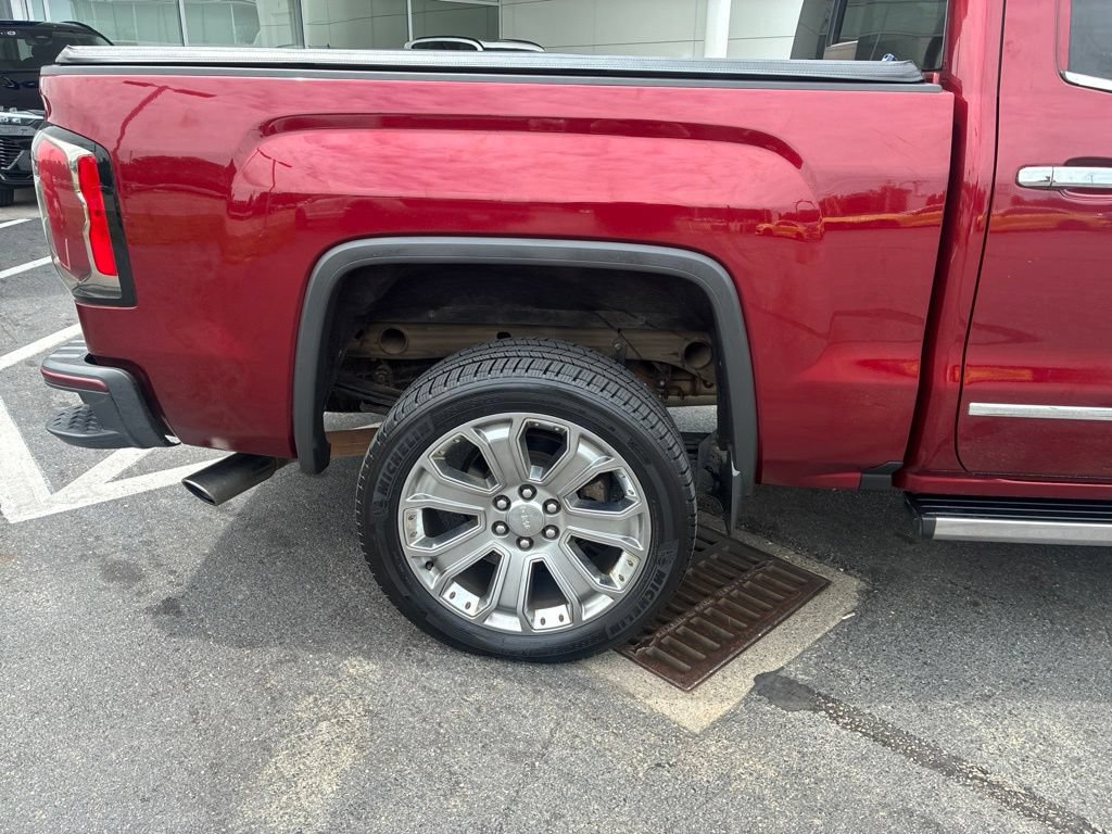 Used 2017 GMC Sierra 1500 Denali w/ Denali Ultimate Package AWD/4WD image 4