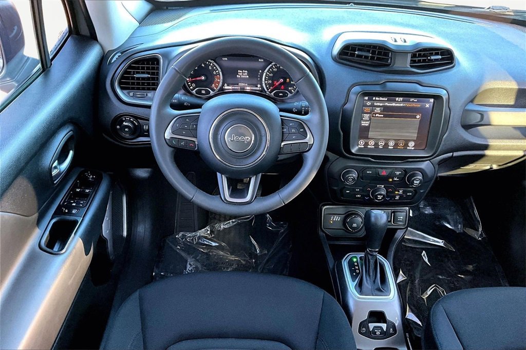 Used 2022 Jeep Renegade Latitude image 5