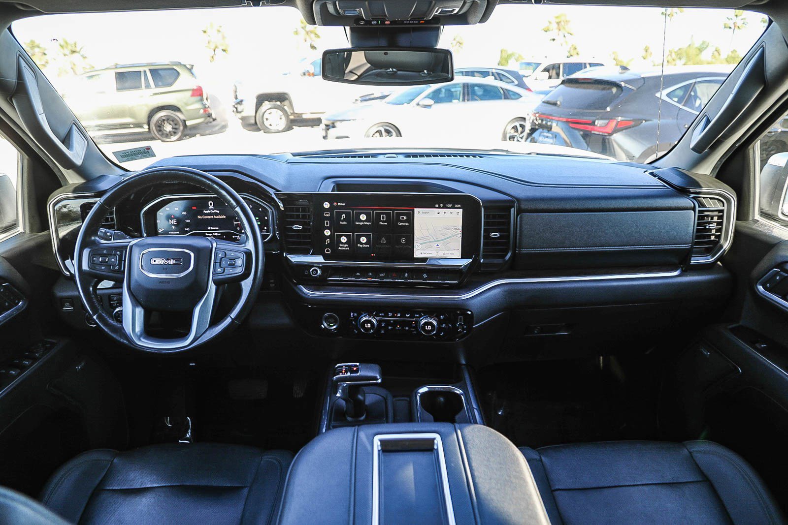 Used 2022 GMC Sierra 1500 SLT image 12