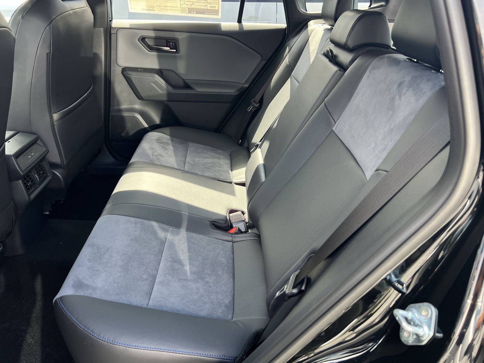 New 2026 Toyota RAV4 XSE w/ Panoramic Sun Roof Package AWD/4WD image 19