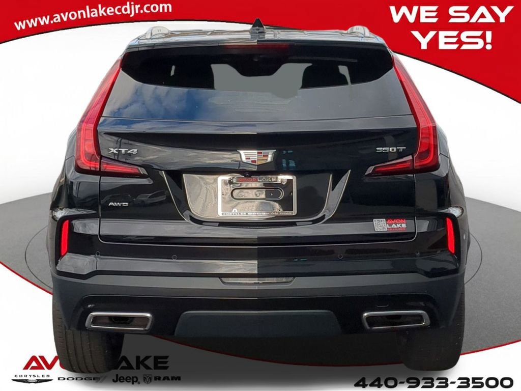 Used 2024 Cadillac XT4 Premium Luxury image 5