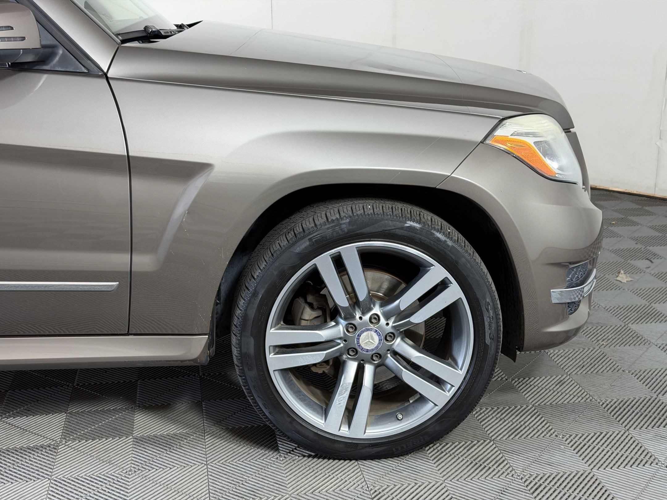 Used 2014 Mercedes-Benz GLK 350 4MATIC image 13