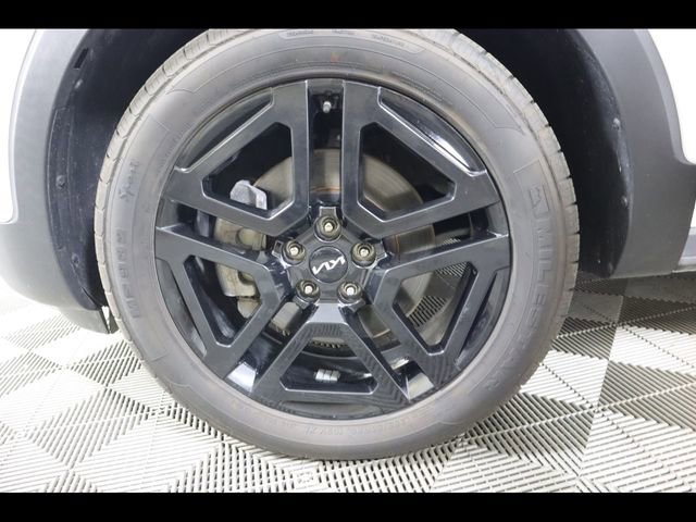 Used 2023 Kia Telluride EX X-Line image 29