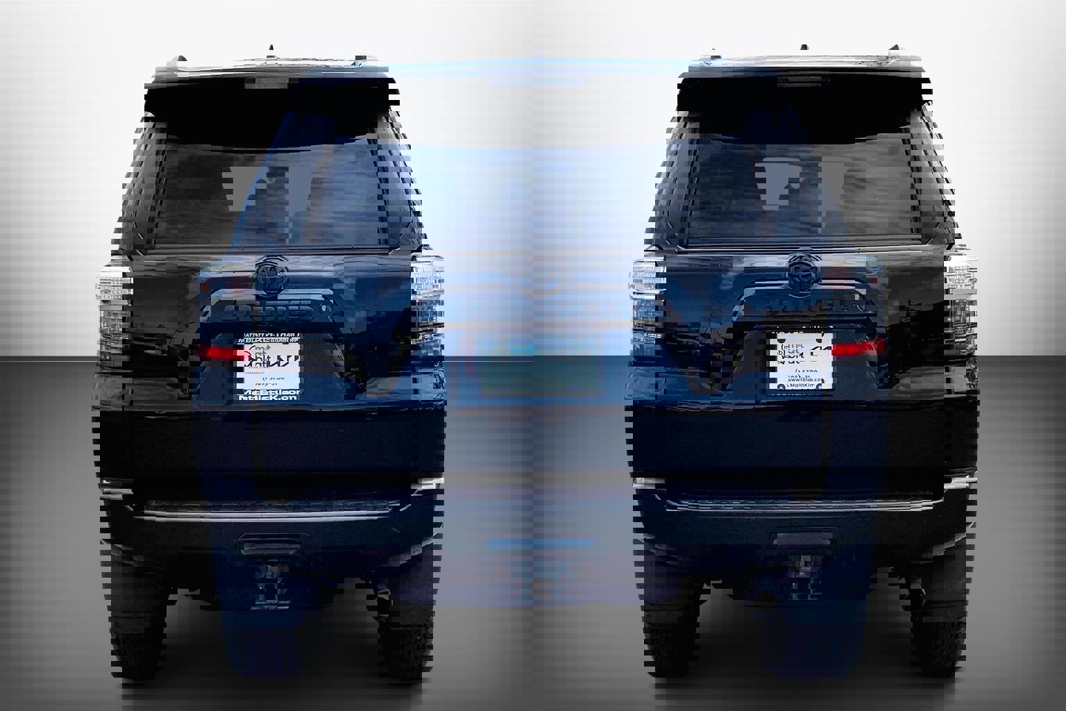 Used 2023 Toyota 4Runner SR5 Premium w/ Moonroof Package image 6