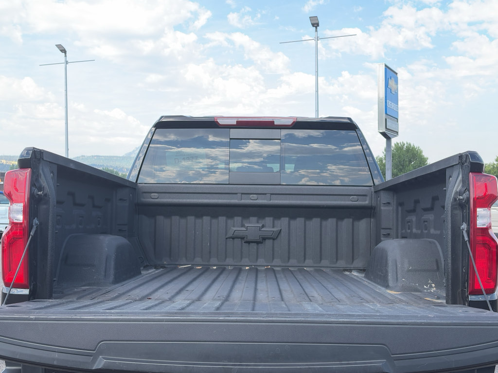 Certified 2025 Chevrolet Silverado 1500 RST AWD/4WD image 33