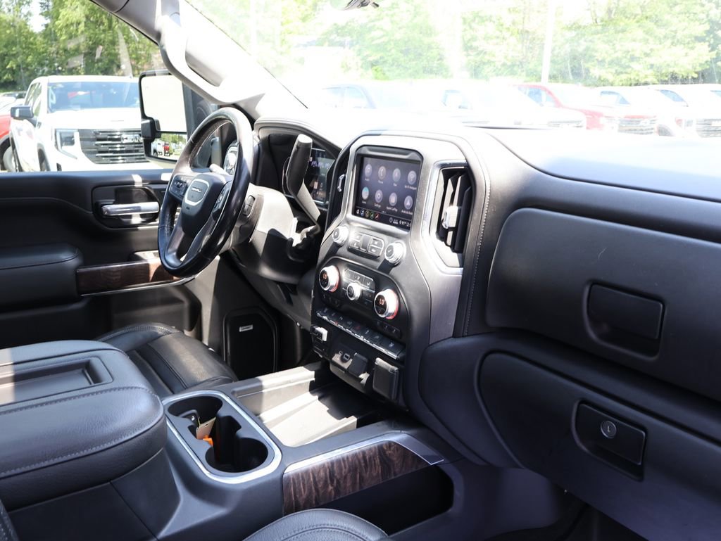 Used 2020 GMC Sierra 3500 Denali w/ Denali Ultimate Package AWD/4WD image 47