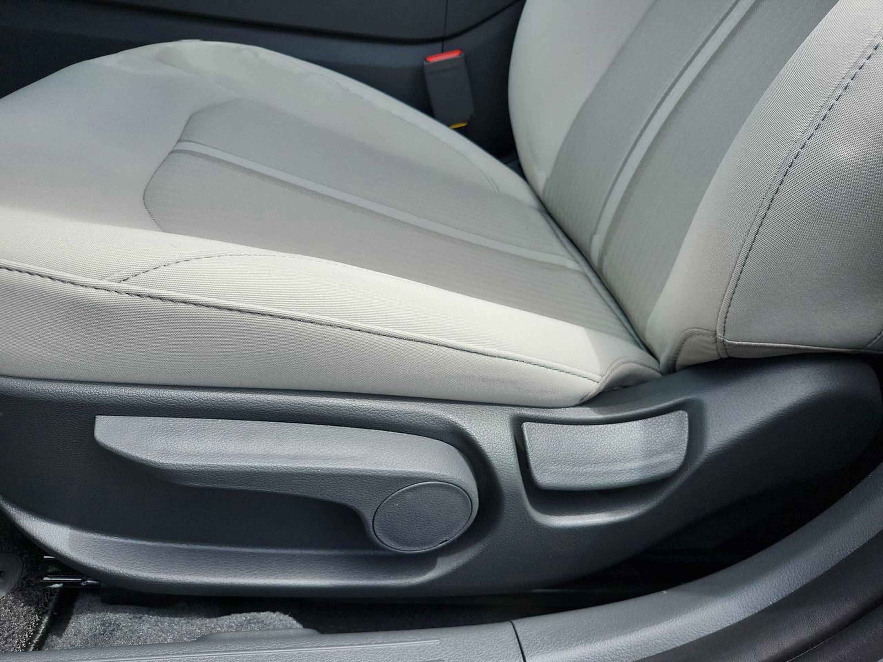 New 2026 Hyundai Sonata Blue FWD image 13