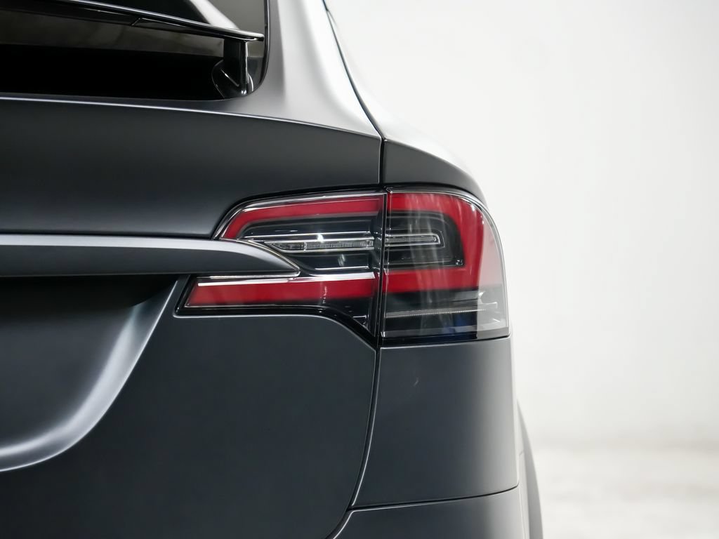 Used 2020 Tesla Model X Performance AWD/4WD image 12