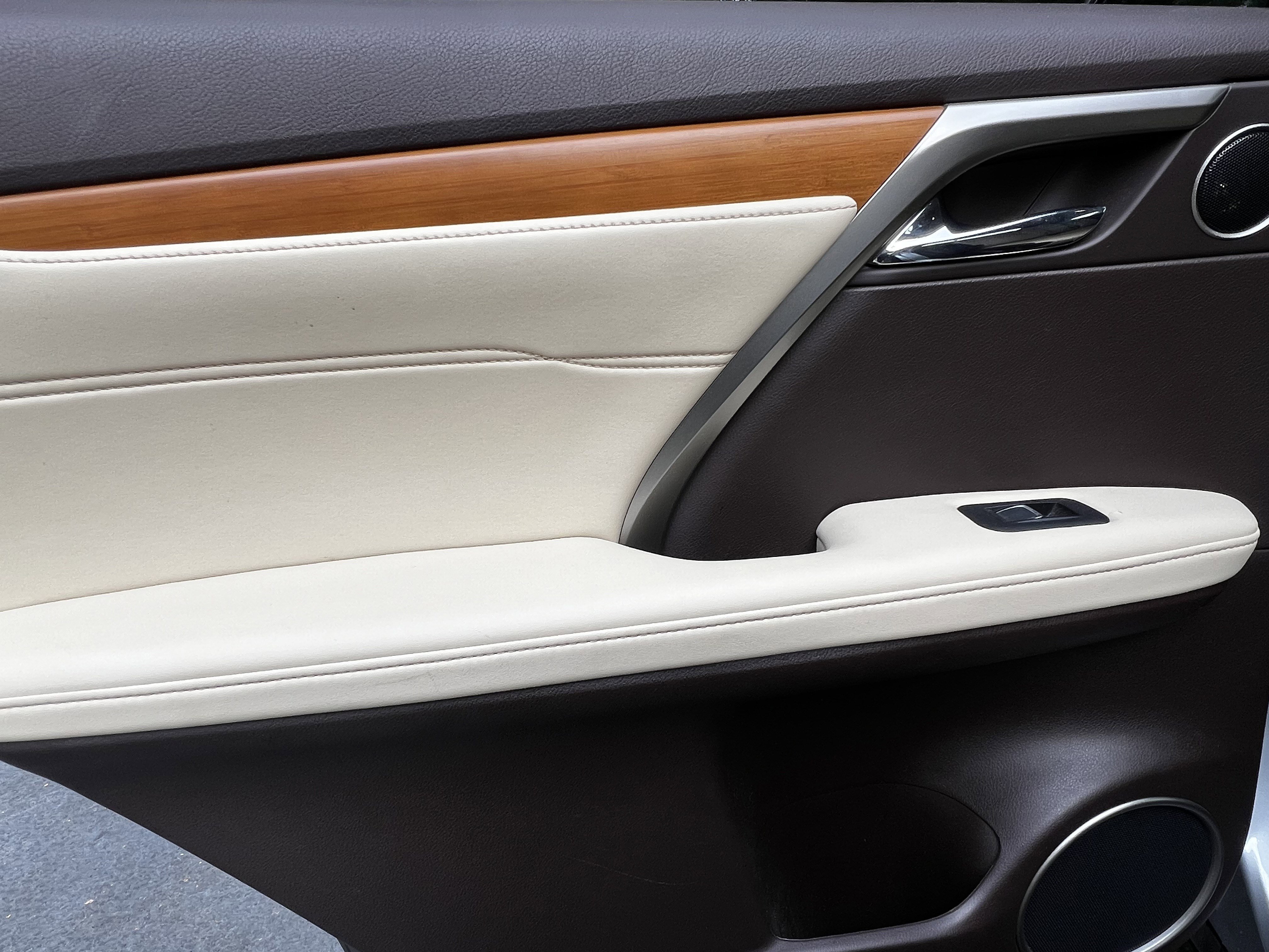 Used 2019 Lexus RX 350 AWD w/ Navigation Package image 30