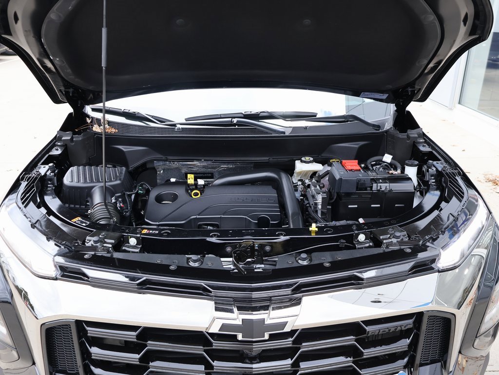 Certified 2026 Chevrolet Equinox ACTIV w/ Convenience Package III image 38