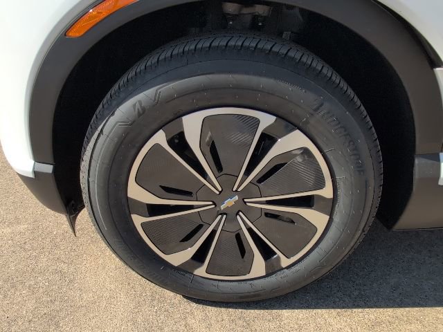 New 2026 Chevrolet Blazer EV LT image 3