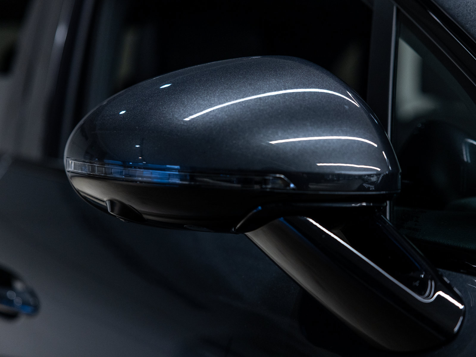 Certified 2026 Porsche Macan AWD/4WD image 14