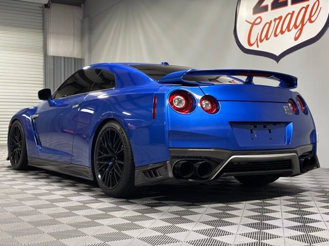 Used 2020 Nissan GT-R Premium AWD/4WD image 6