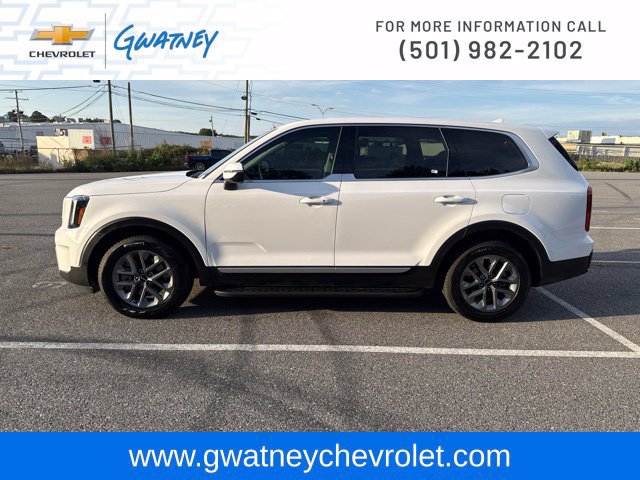 Used 2025 Kia Telluride LX FWD image 8