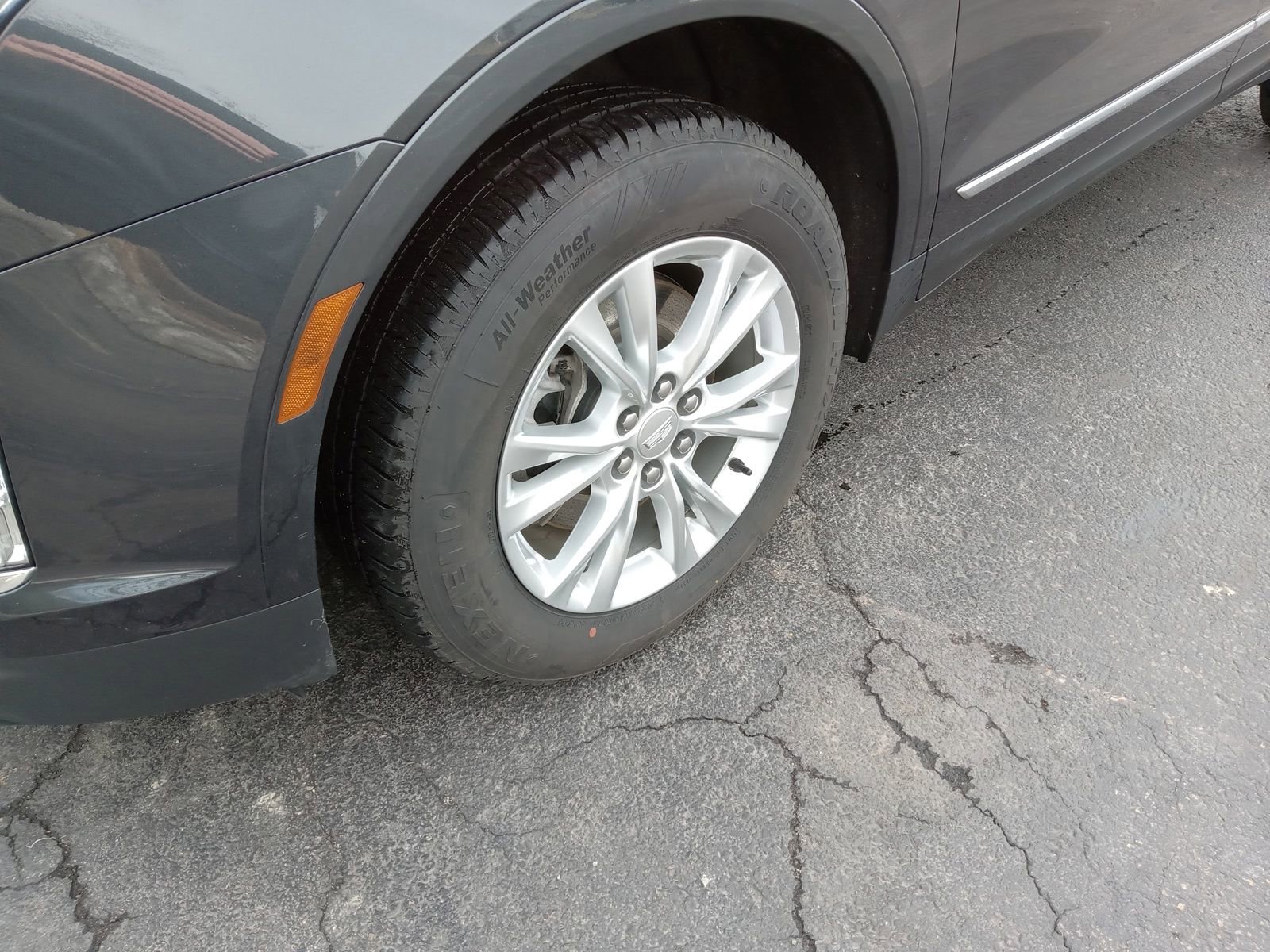 Used 2023 Cadillac XT5 Luxury image 6