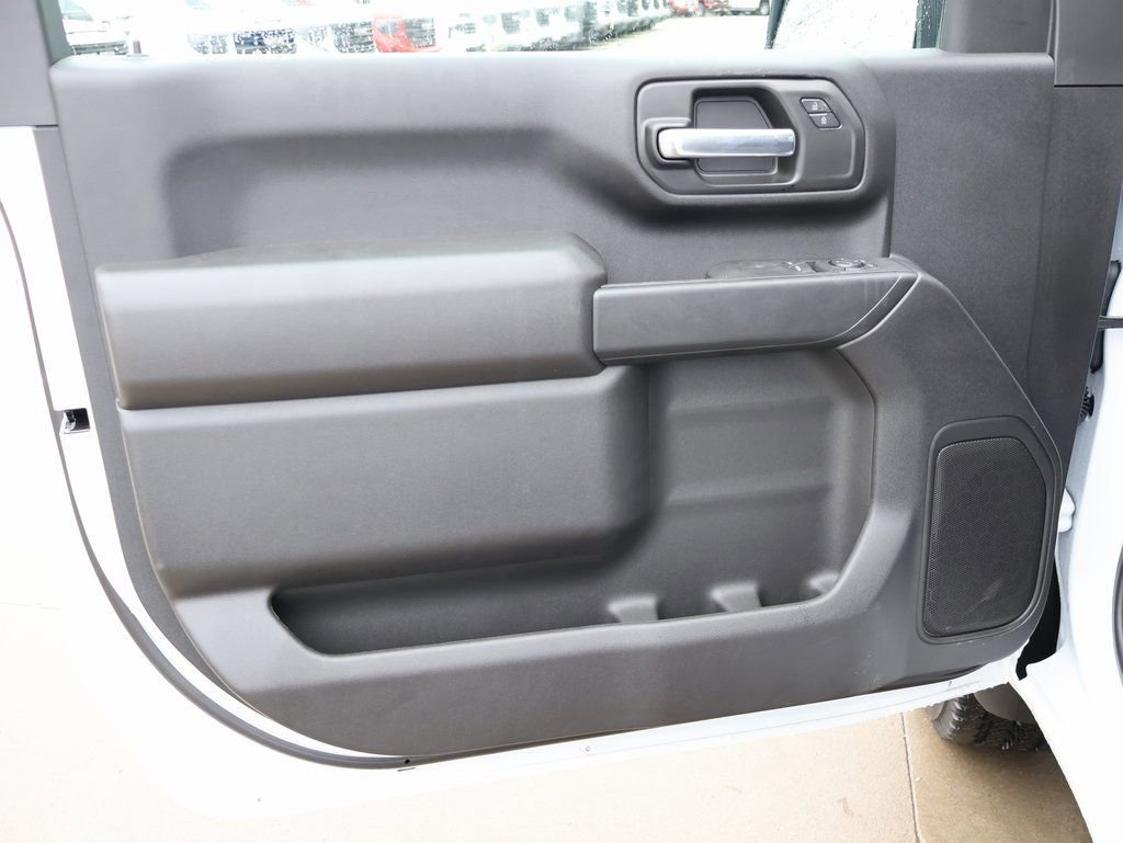 New 2025 GMC Sierra 2500 Pro image 11