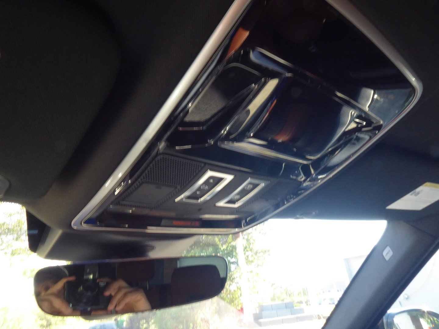 Used 2017 Land Rover Range Rover Sport Supercharged image 19