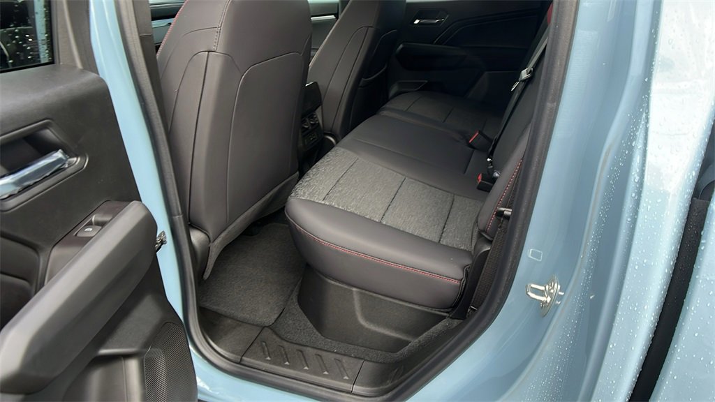 New 2025 Chevrolet Colorado Z71 image 17