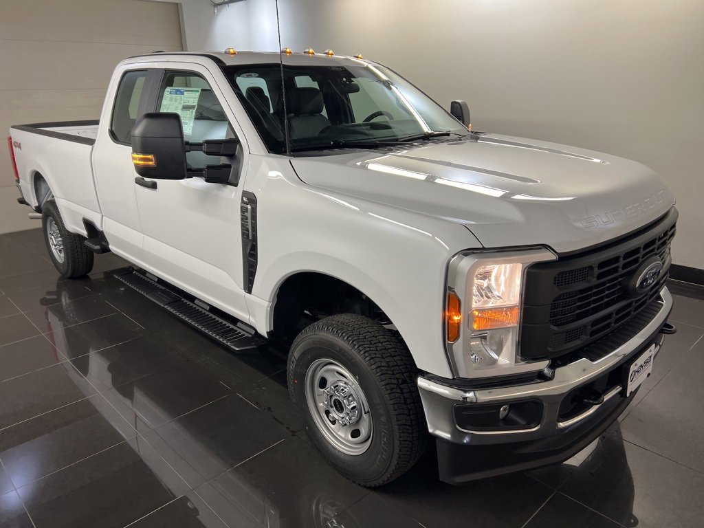New 2026 Ford F250 XL w/ XL Chrome Package image 1