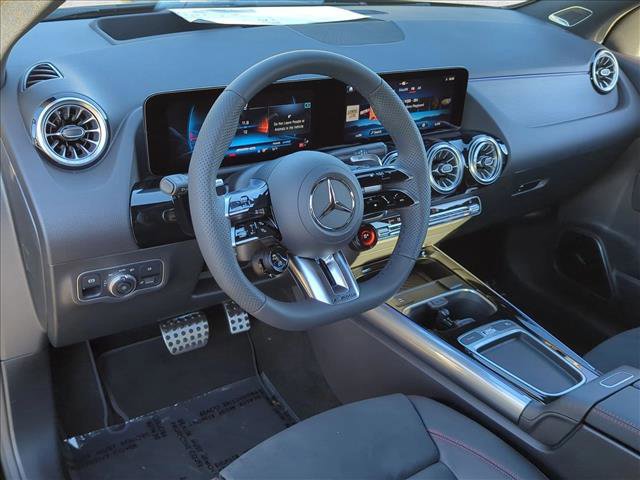 New 2026 Mercedes-Benz GLA 35 AMG 4MATIC image 3