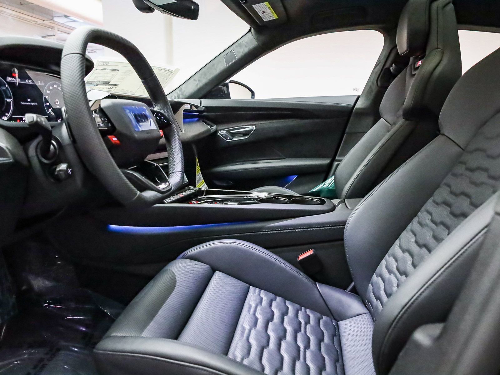 New 2026 Audi RS e-tron GT performance image 28